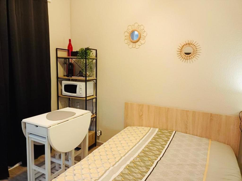 Appartement Calme Et Bien Situe Tarbes Esterno foto